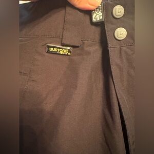 Burton XL Men’s ski ⛷️ pants